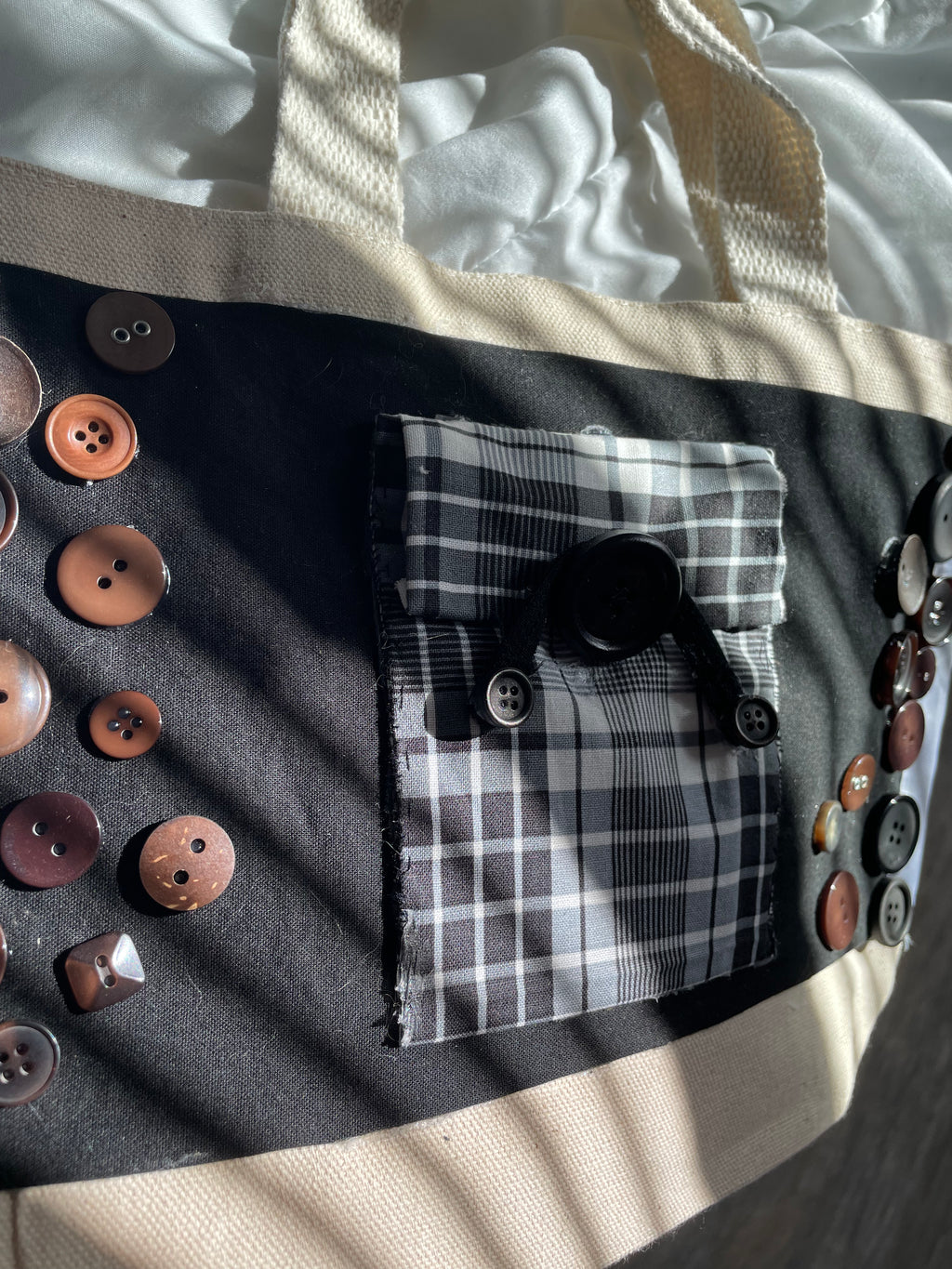mini button hand bag